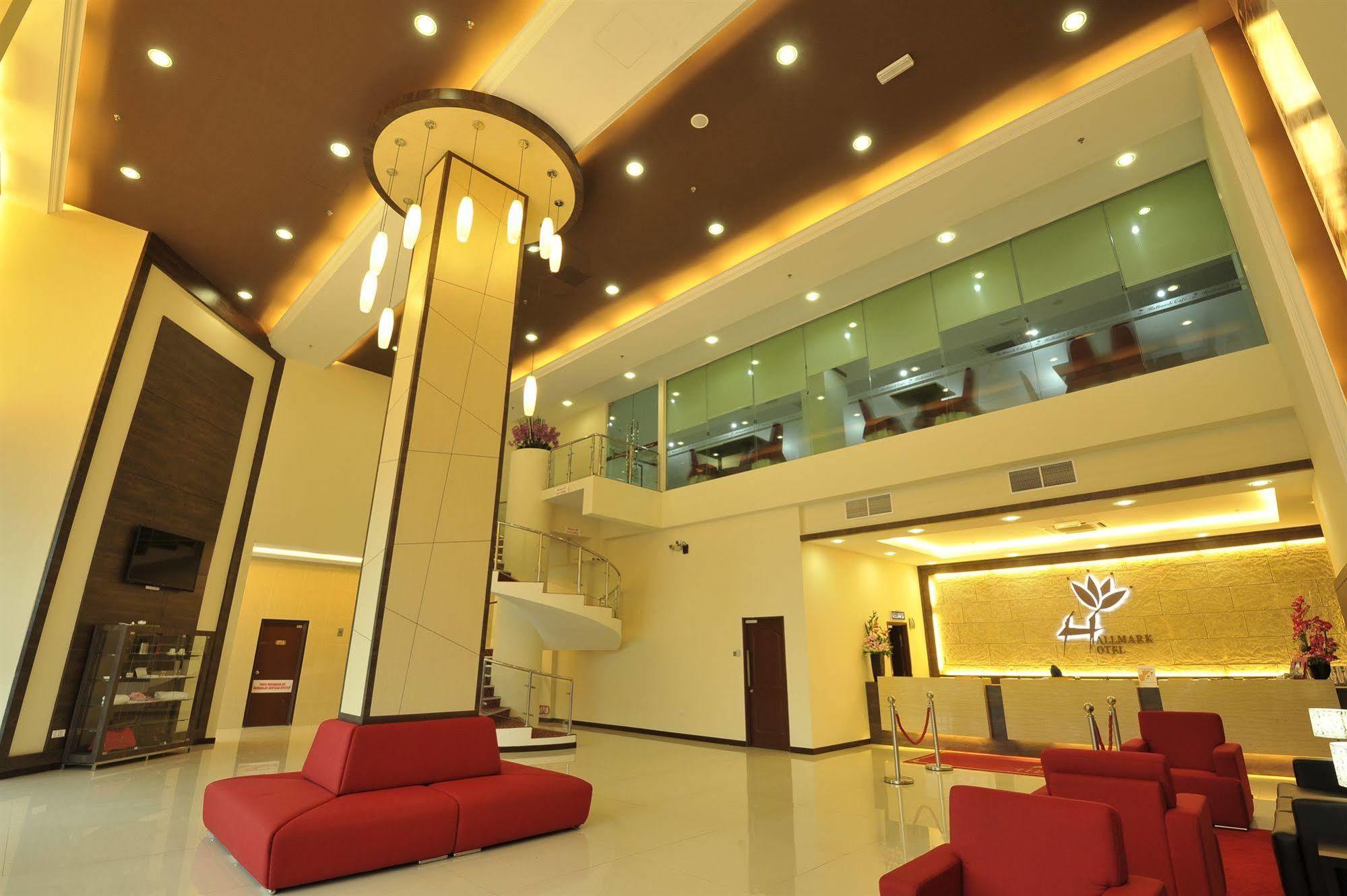 Hallmark Regency Hotel - Johor Bahru Exterior photo