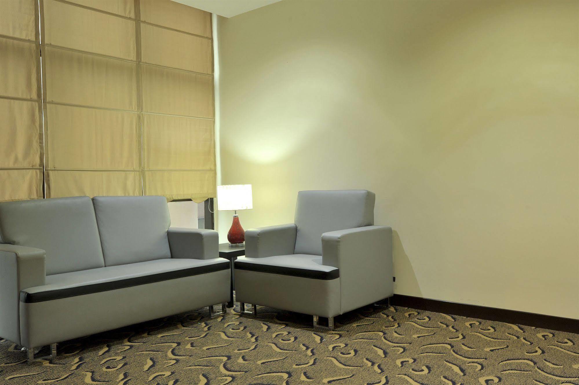 Hallmark Regency Hotel - Johor Bahru Exterior photo